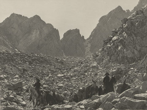 1934