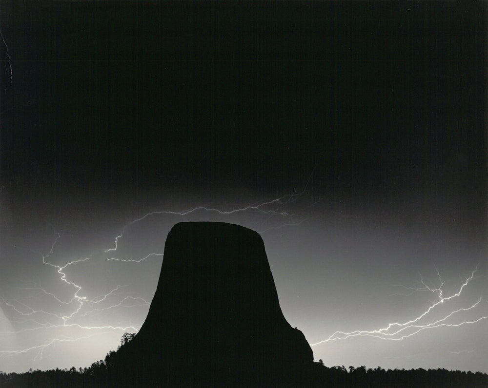 Lightning, Devil's Tower.