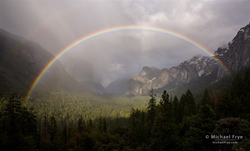Rainbow over Yosemite Valley from Tunnel View, Yosemite.