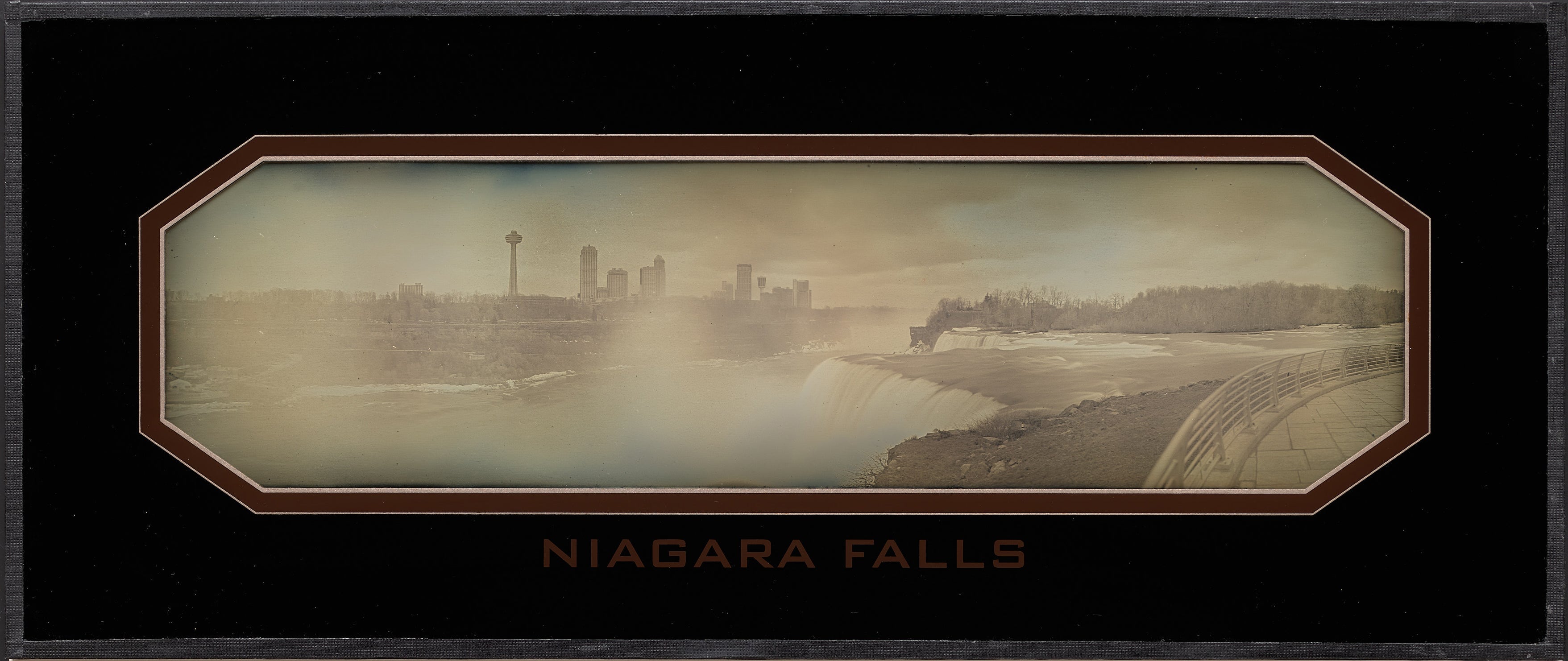 Niagara Falls Shop_Represented_Artist Mike Robinson 